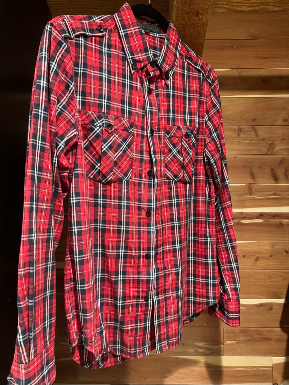 Men's Red Plaid Long-Sleeve Button-Down Shirt with Chest Pockets